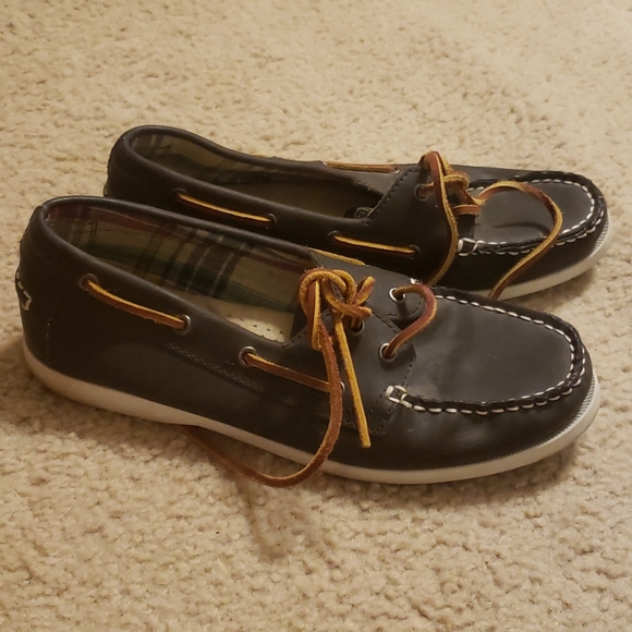 bass boat shoes womens